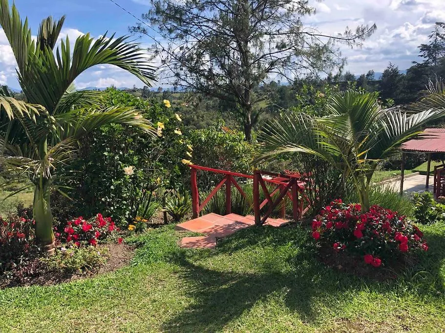 Desconectate! Casa De Campo Con Vista Sensacional !!! Rionegro 0*,  Colombia